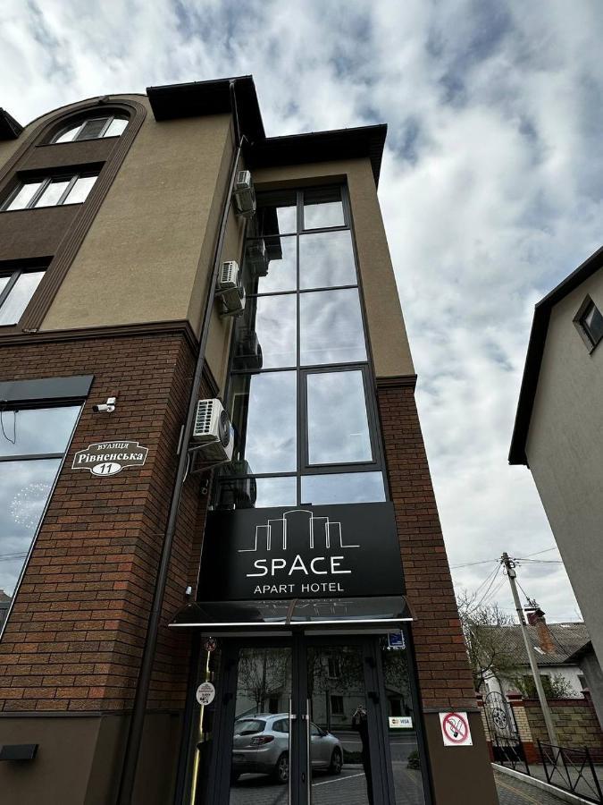 Space Apart Hotel Lutsʼk 外观 照片