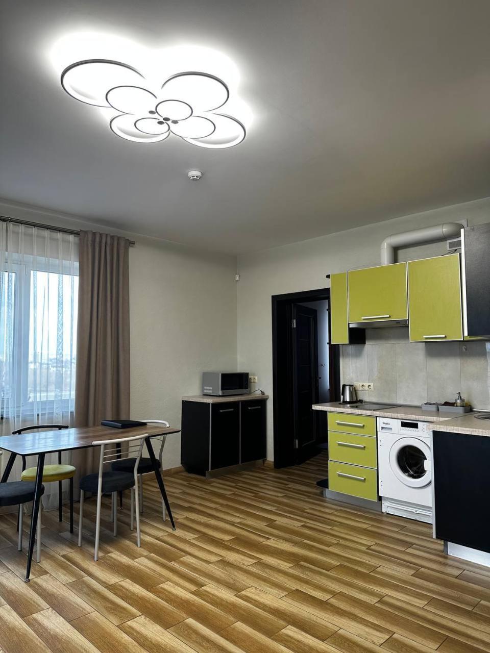 Space Apart Hotel Lutsʼk 客房 照片